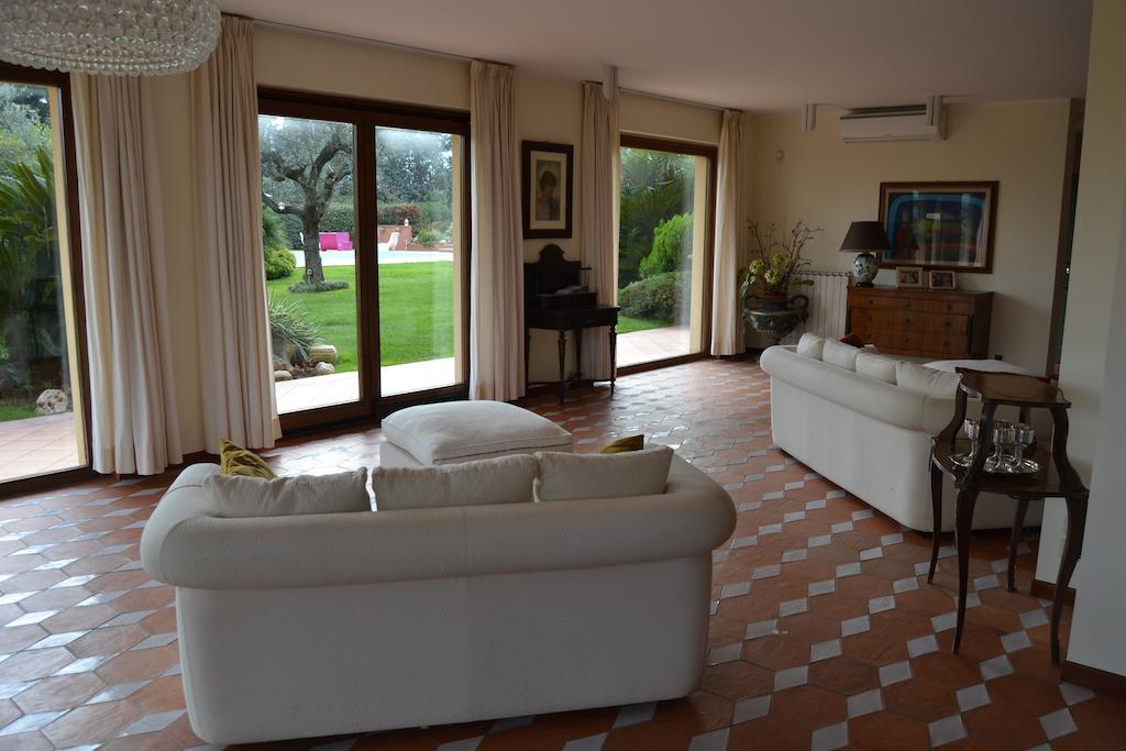 Villa Zagara Luxury Bed And Breakfast Pescara Exterior foto